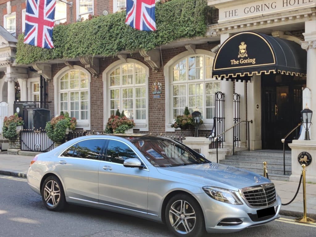 Cardiff Chauffeur to London